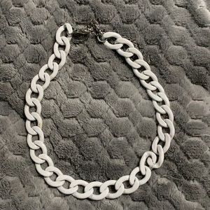 Chain necklace